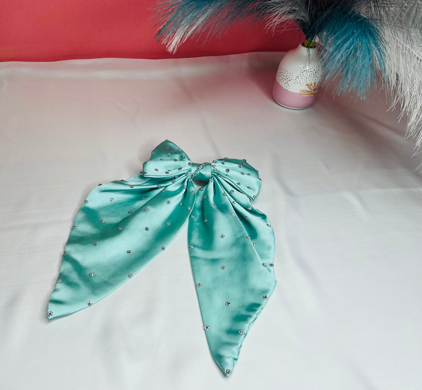 BEADED BOW CLIPS