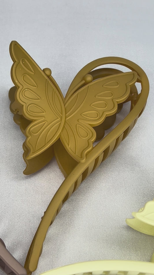 BUTTERFLY HAIR CLAW